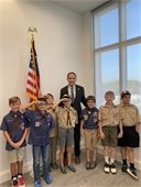 Mayor Tony Perry and River Plaza Pack 32