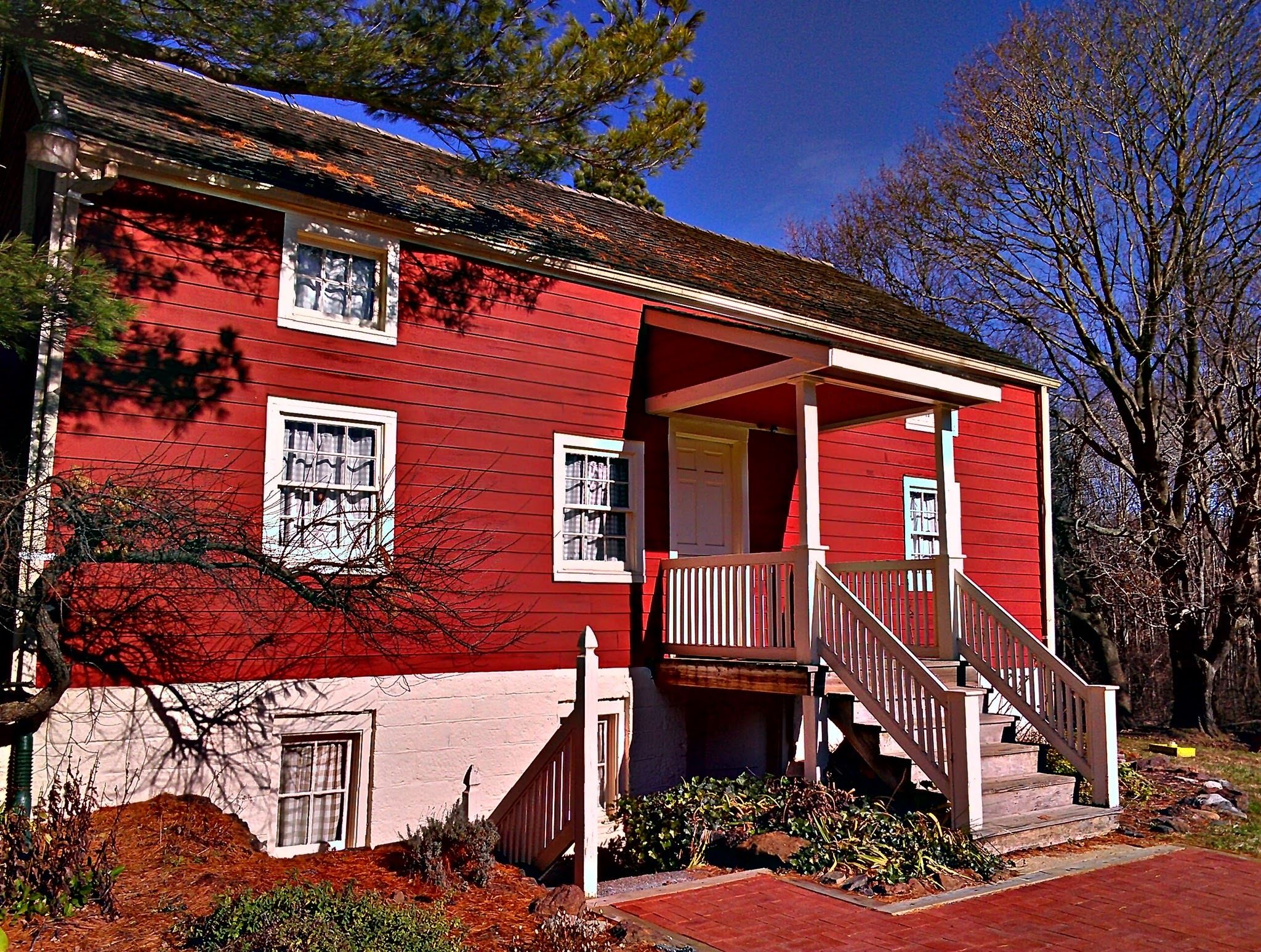 Murray Farmhouse of Poricy Park