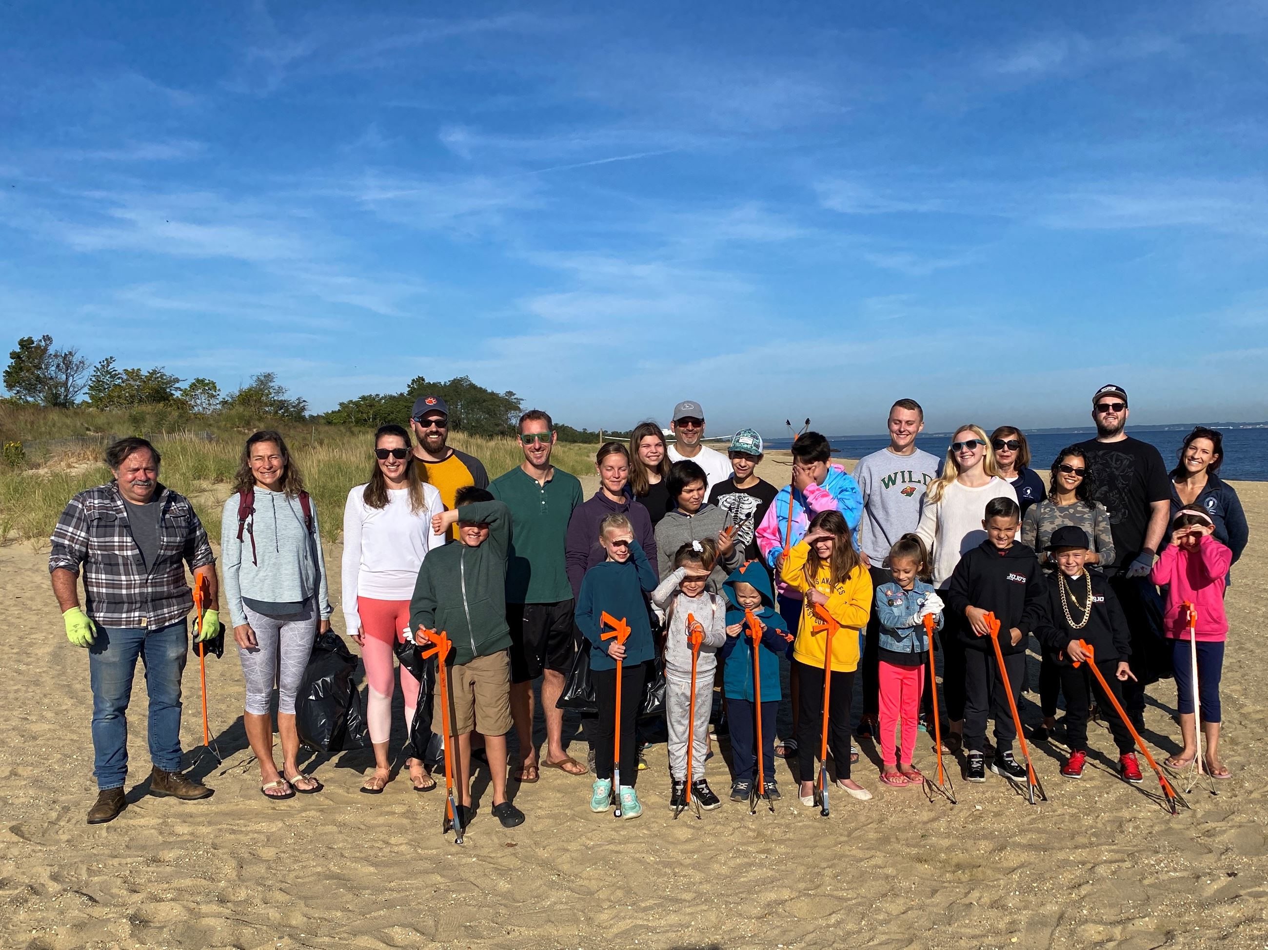 Mini Grant Cleanup with the New School of Monmouth County